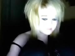 Cute golden-haired emo gal flashes her wonderful boobies for me