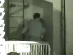 Voyeur tapes a party couple masturbating eachother in an alley