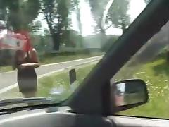 Hard Tranny Fucking In A Car