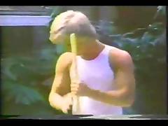 Chocolate vintage shemale drills a guy in a yard