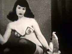 Black and White Decorate Vixen's Body 1950